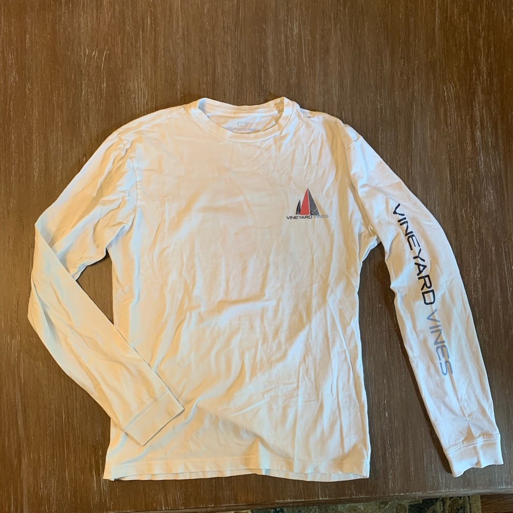 Vineyard vines long sleeve t-shirt